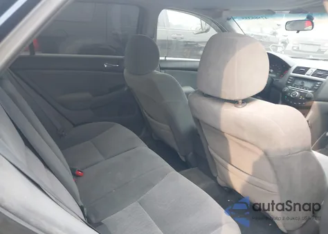 2005 Honda Accord 2.4 Lx из США, поврежденный, VIN 1HGCM564X5A136129